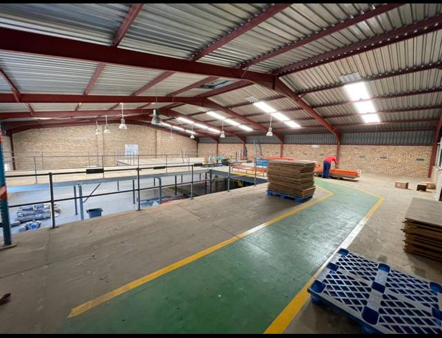 1,177M² WAREHOUSE TO LET IN KYA SANDS